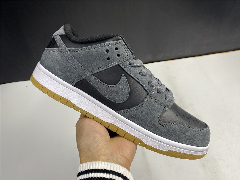 NIKE SB DUNK LOW TRD AR0778-001